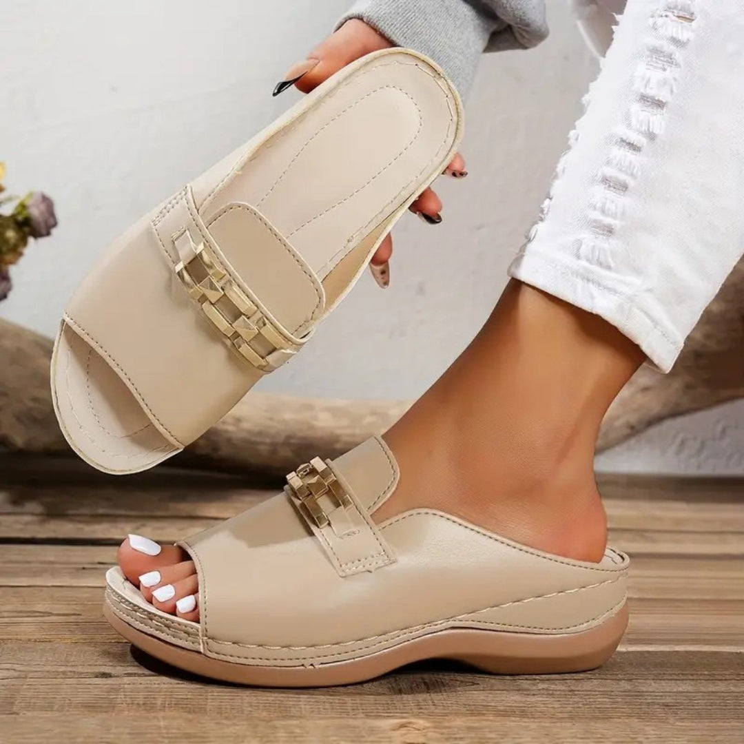 Edith™ | Sandali comodi con fibbia