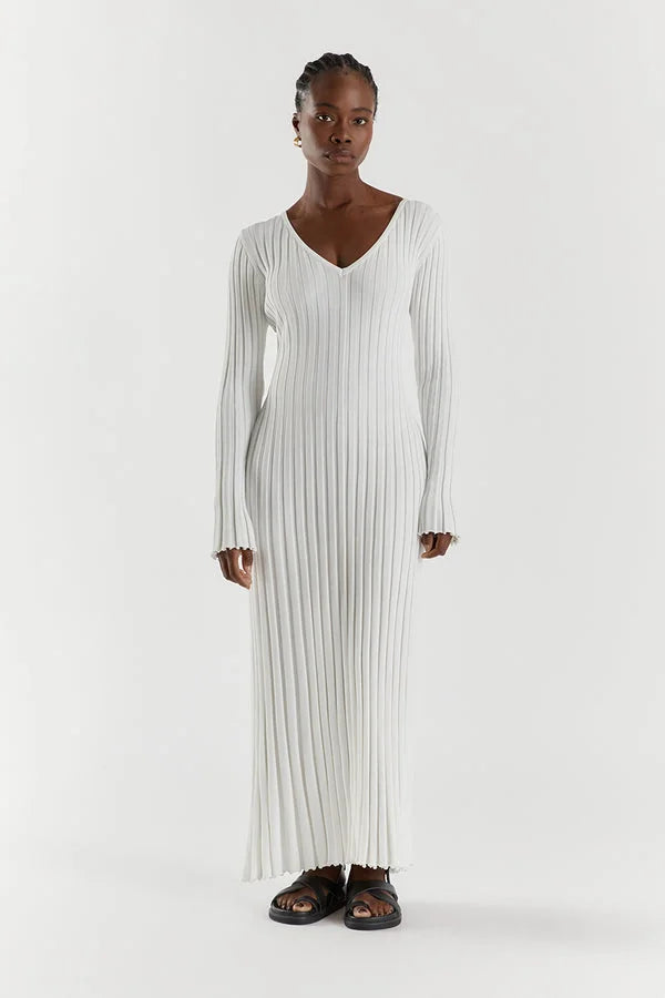 Dianara™ | V-neck knitted midi dress with sleeves (copy)