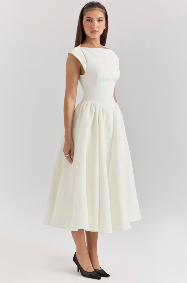 Lucia - Pleated Midi Dress