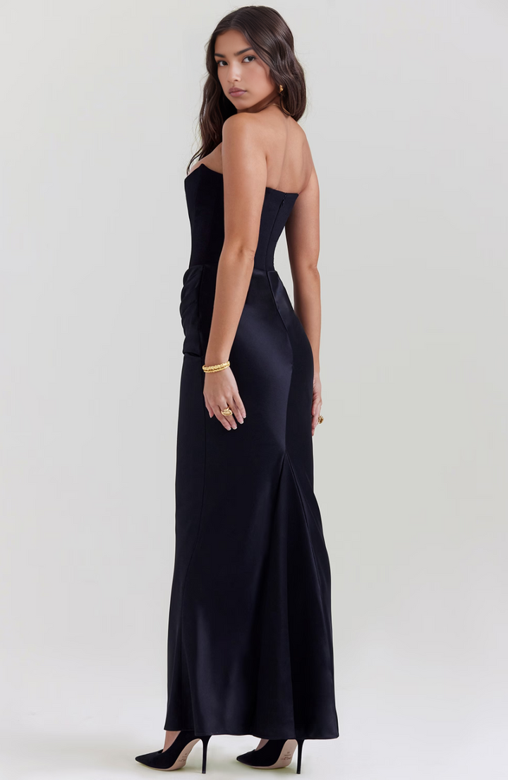 Nylaen ™ | Strapless pleated maxi dress