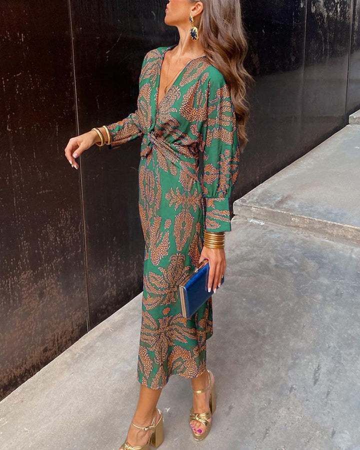 Nicole - Vintage Charm Maxi Dress