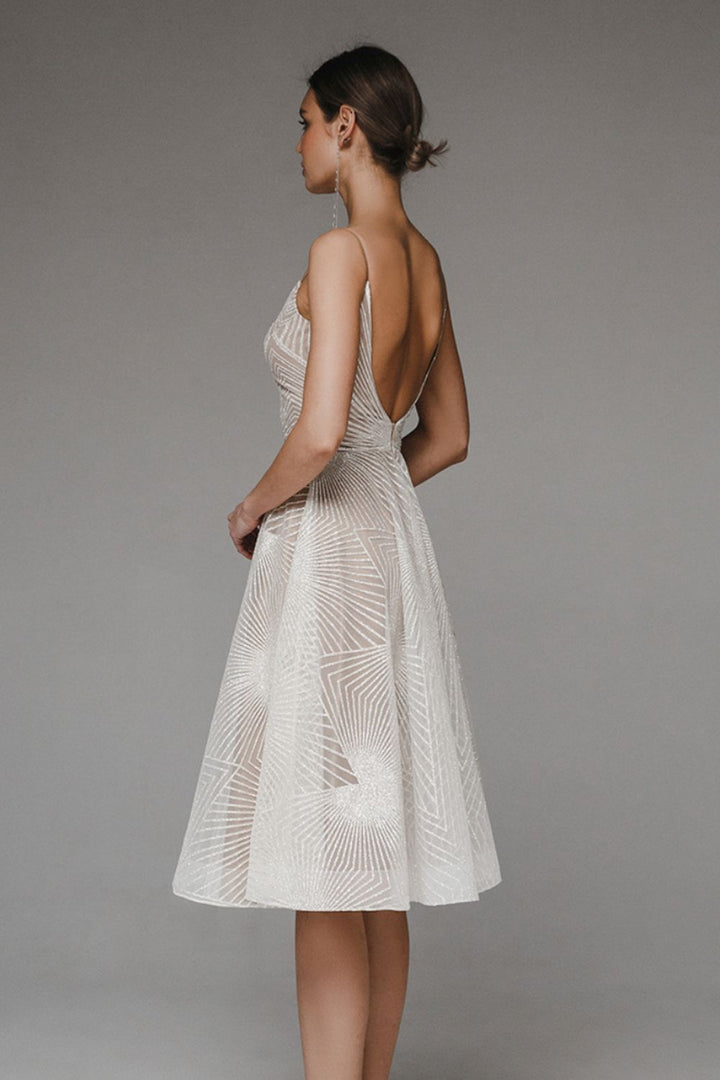 Vela - Stylish V neck Strap A line dress