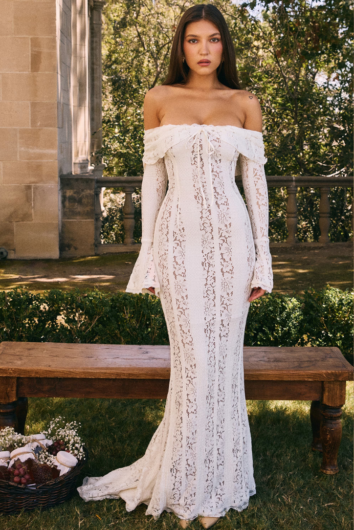 Viraya – Off-the-shoulder crochet lace maxi dress