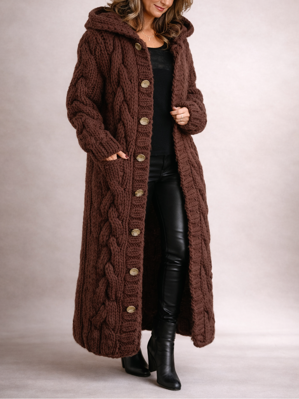 Karin - Elegant Cozy Coat with Tummy Coverage