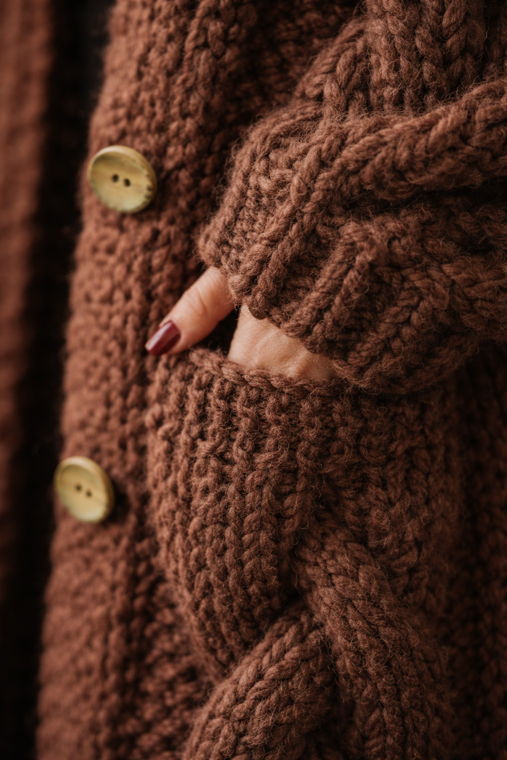 Karin - Elegant Cozy Coat with Tummy Coverage