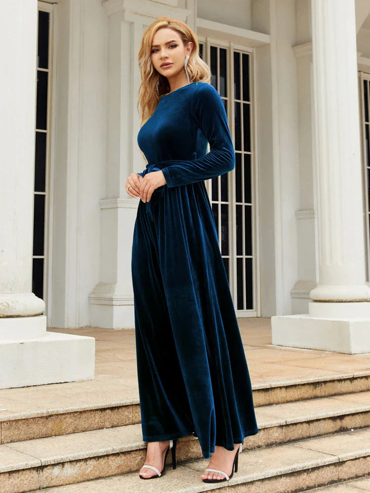 Dalia™ | Luxurious velvet dress