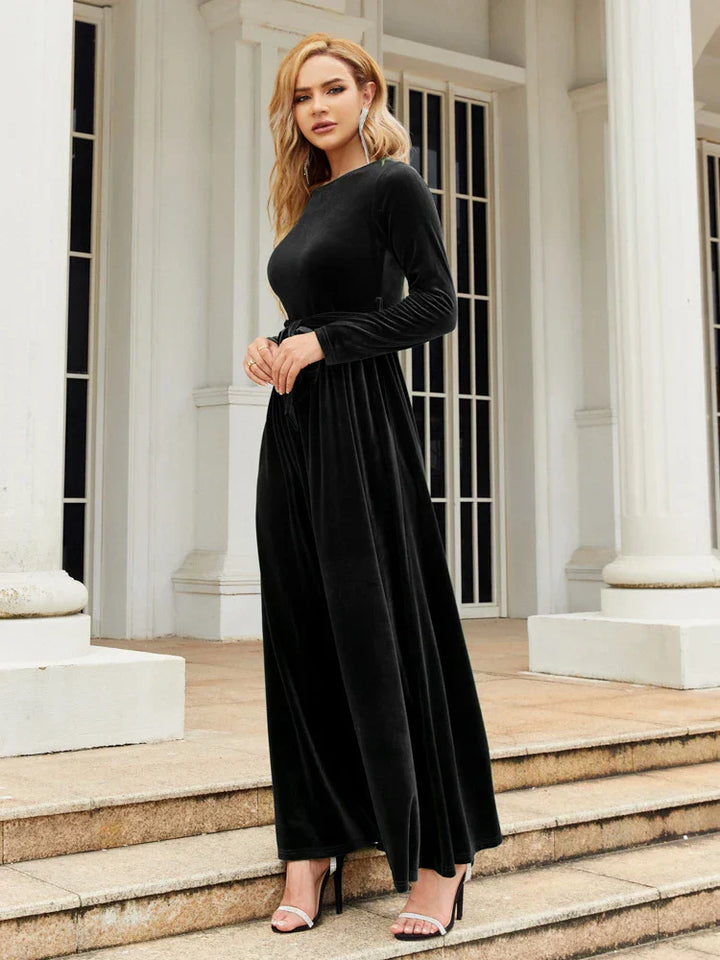 Dalia™ | Luxurious velvet dress