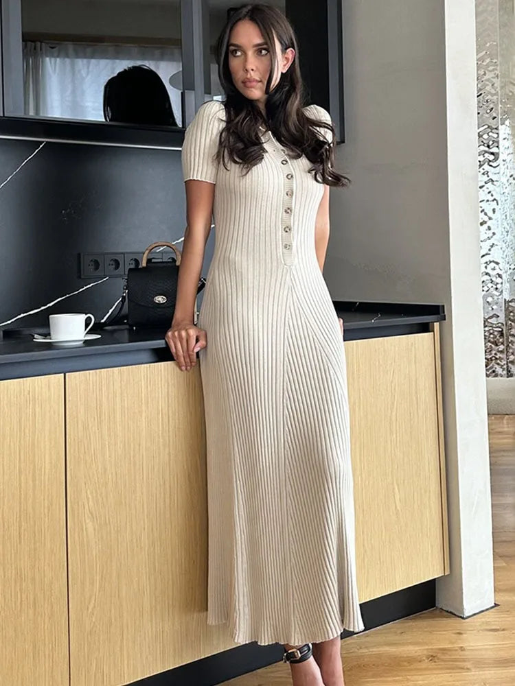 Neti - Loose High Waist Maxi Dress