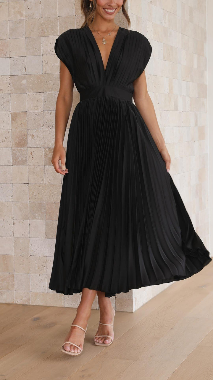 Maria - Elegant Pleated Midi Dress