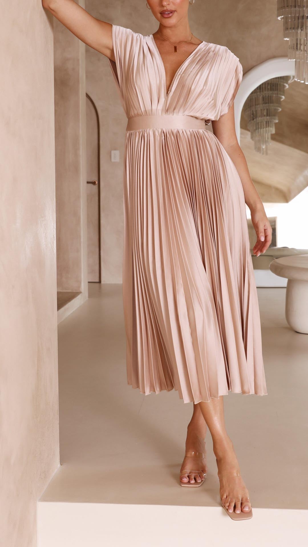 Maria - Elegant Pleated Midi Dress