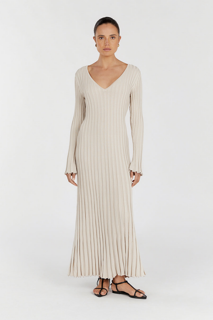Dianara™ | V-neck knitted midi dress with sleeves (copy)