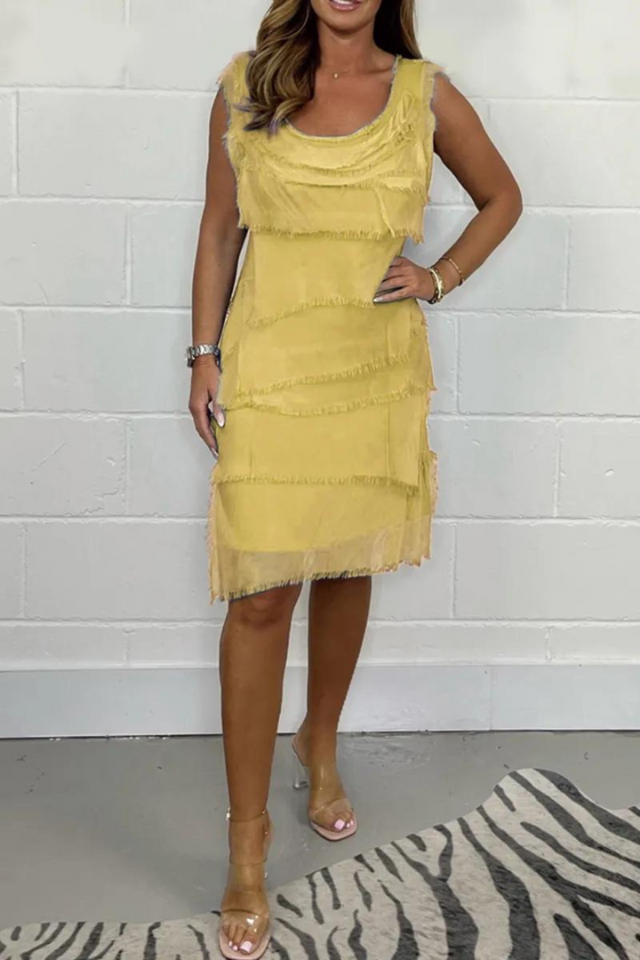 Liora - Sleeveless Midi Dress
