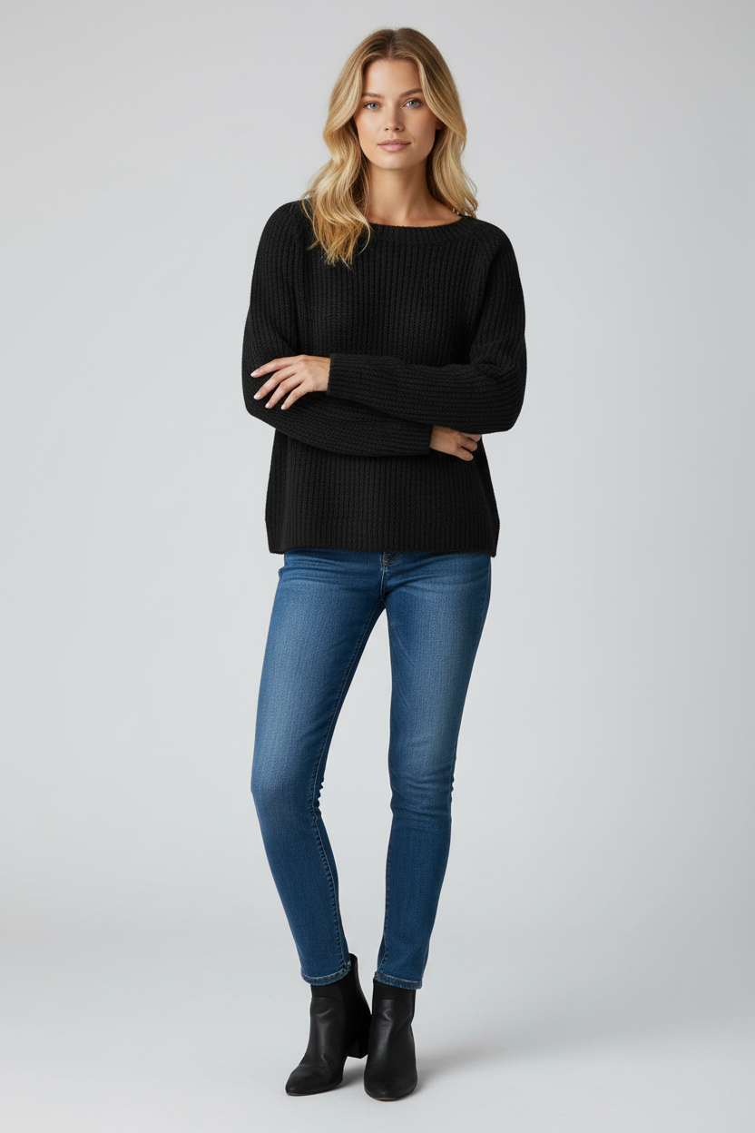 Amara | Sweater with Boat Neckline