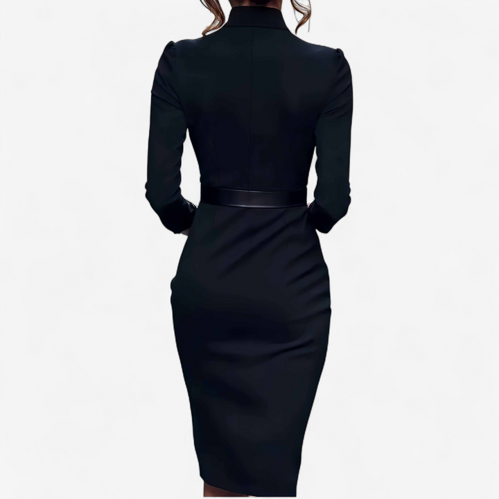 Madyx - Elegant dress with belt