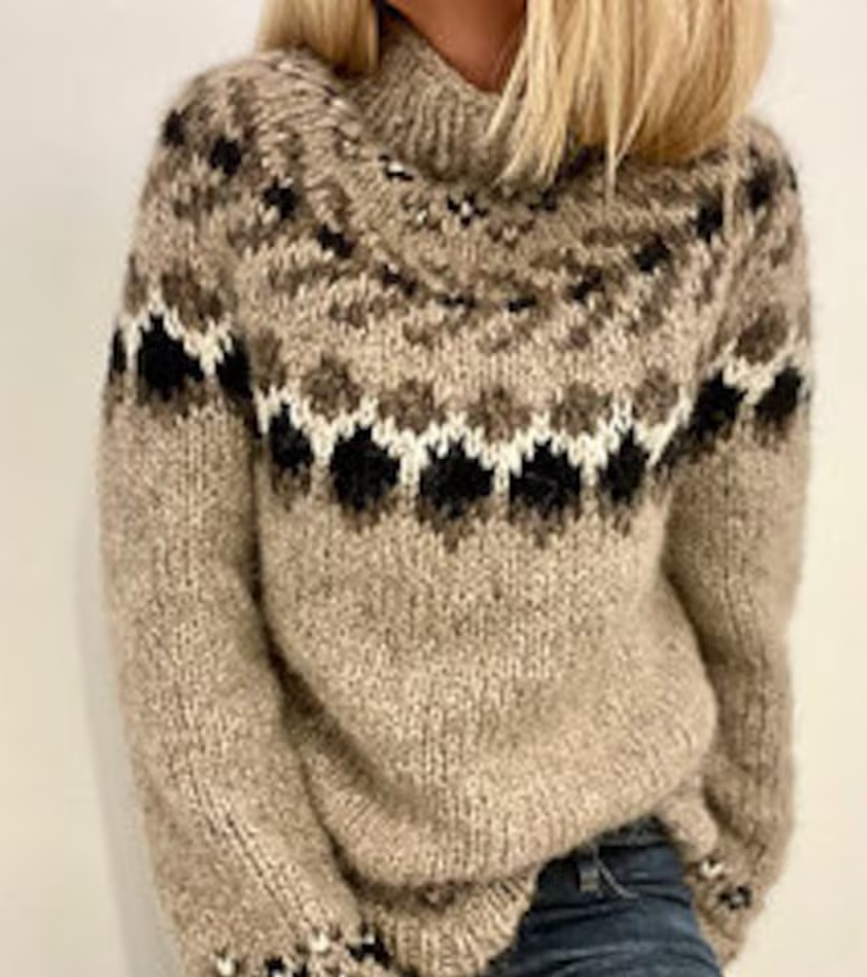 Brownie - Round Neck Sweater