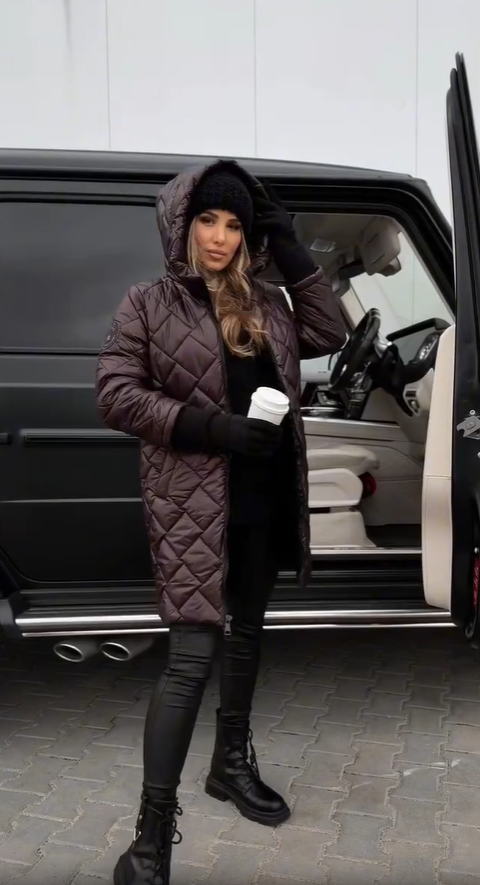 Bogna - Elegant Quilted Puffer Jacket with Hood