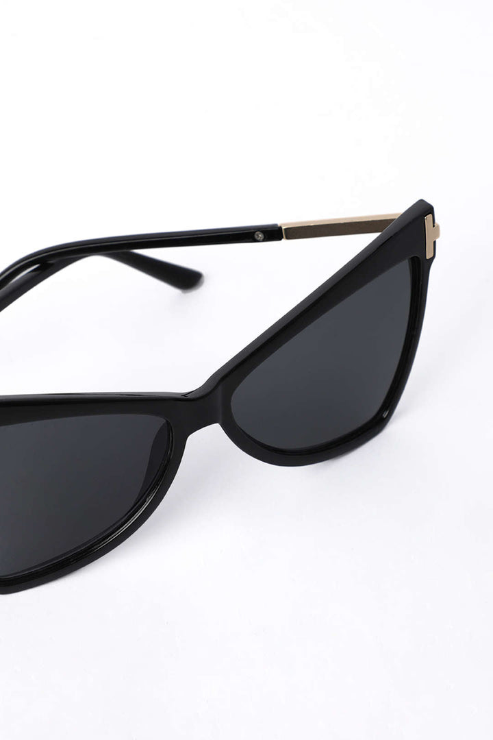 Odalys Bold Cat-Eye Sunglasses