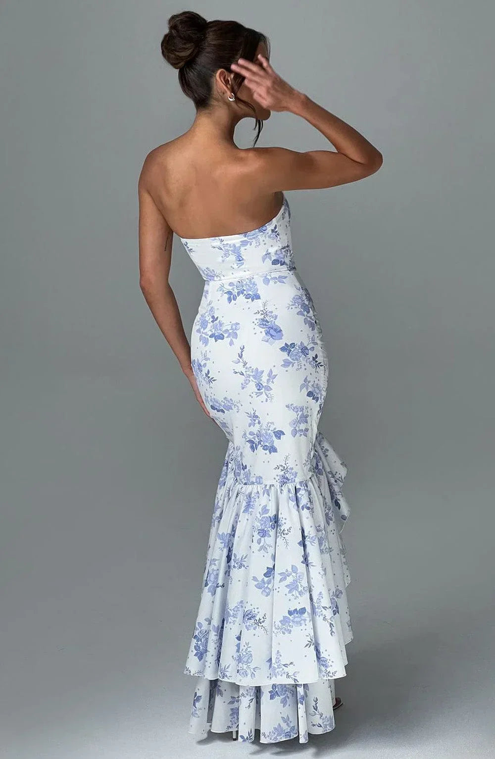 Xyrelle™ | Sleeveless maxi dress with slit and ruffles