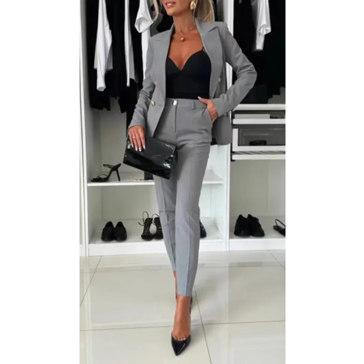 Jessica - Business Suit