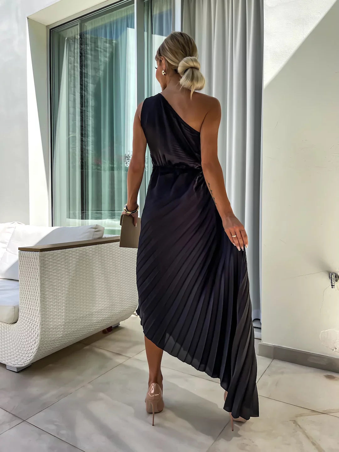 Lizbeth - Maxi abito con spalla a fiori