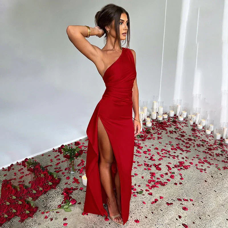 Inez - Elegant One Shoulder Maxi Dress