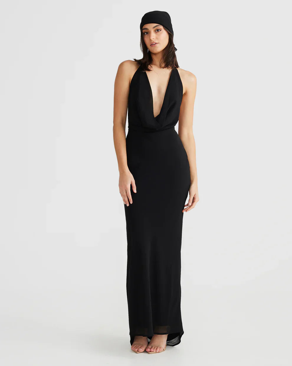 Lola - Elegant Maxi Dress
