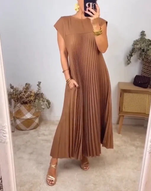 Valerie - Elegant Midi Dress
