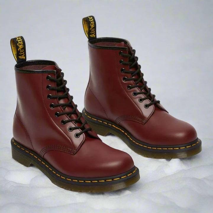 Marten -  Elegant unisex lace-up boot