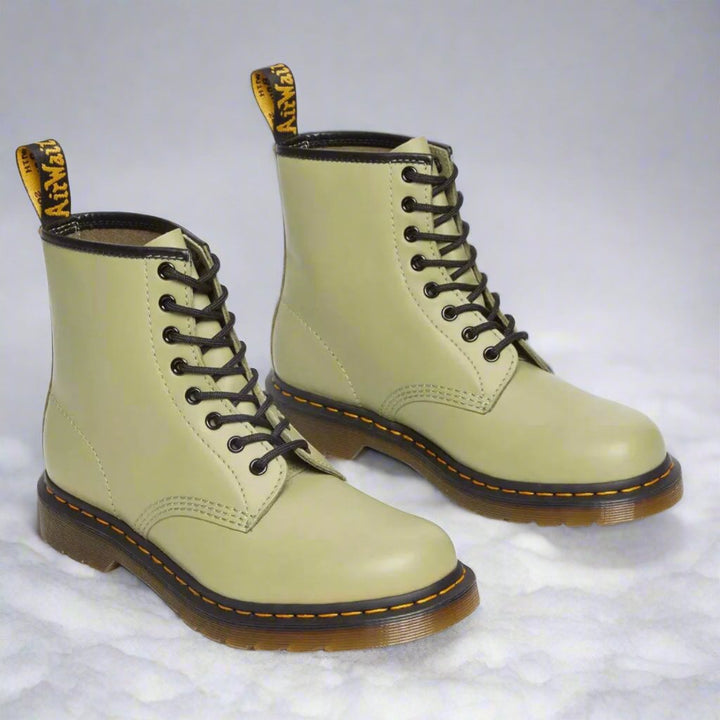 Marten -  Elegant unisex lace-up boot
